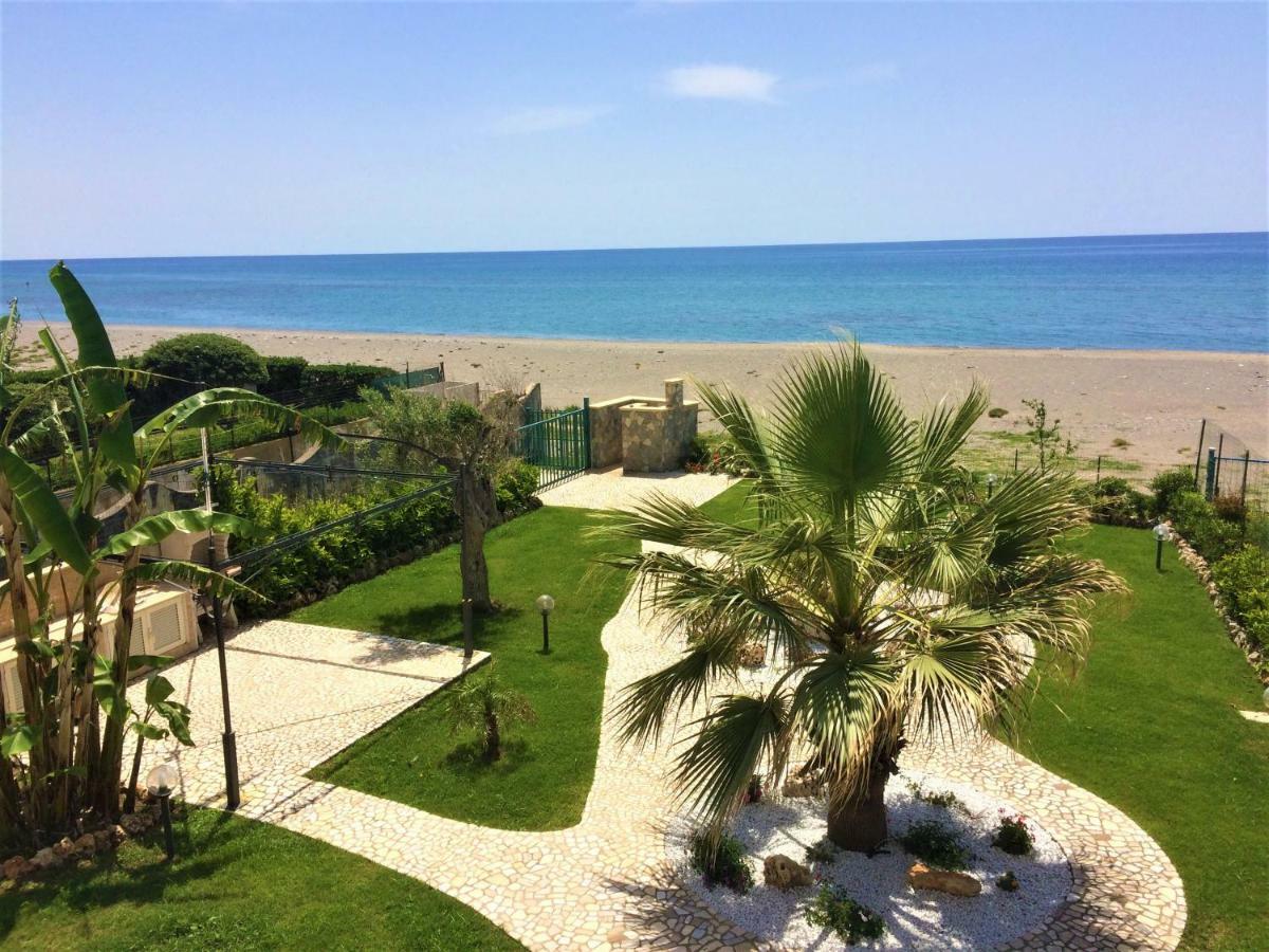Villa Sul Mare Бельведере-Мариттимо Экстерьер фото